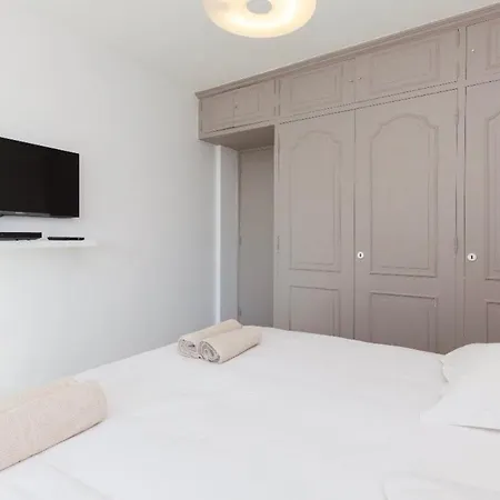 Flat On Croisette Facing The Palais Des Festivals 아파트 칸느